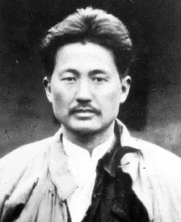 1699320676547740BOzM.jpg 640.jpg